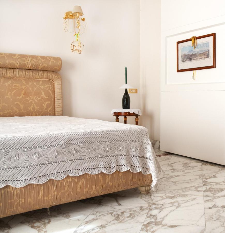 Artis Domus Bed & Breakfast Napoli Eksteriør bilde